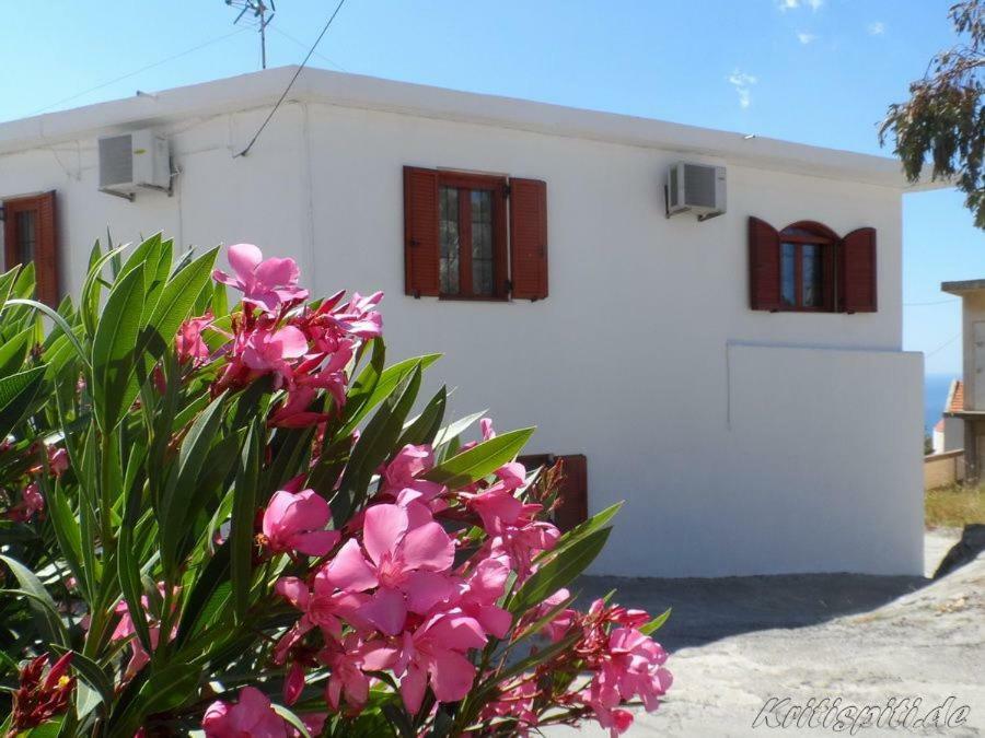Liolio'S Manor Villa Agalianos Exterior foto